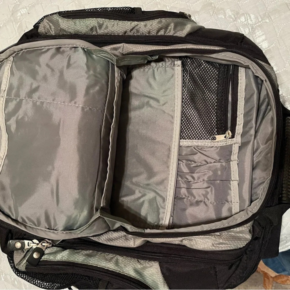 DELL-BACKPACK~LG~MAC DADDY-OF BACKPACKS - Picture 12 of 12